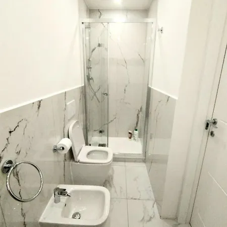 MAYFLOWERS B&B Zona Ospedale Cisanello Pisa-3